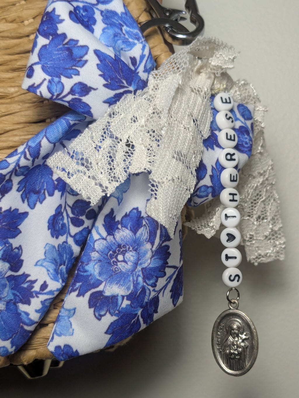 St. Therese Bow Bag Clip