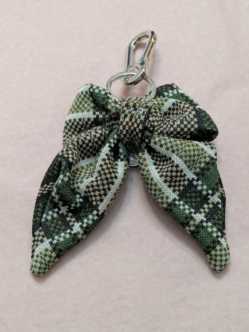 St. Pope Pius X Bow Keychain